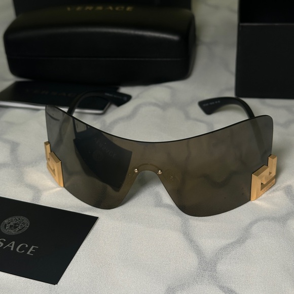 Versace Black and Gold Sunglasses - Picture 9 of 13